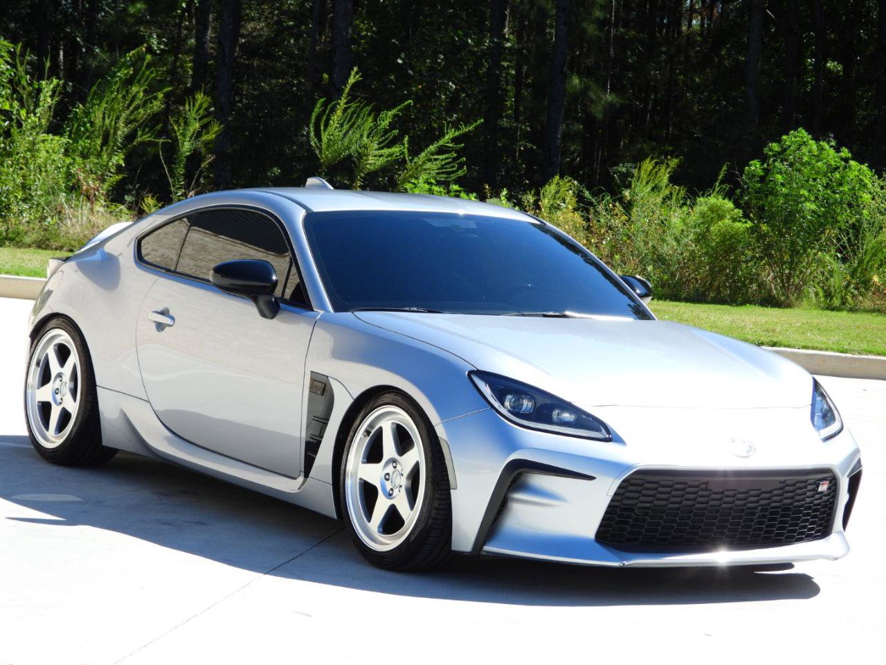 Used 2025 Toyota GR86 Premium w/ ALL Weather Mat Package (TMS) RWD image 72