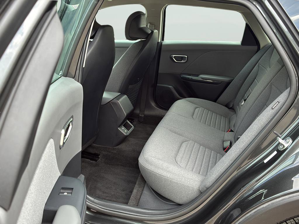 Certified 2025 Kia K4 EX image 16