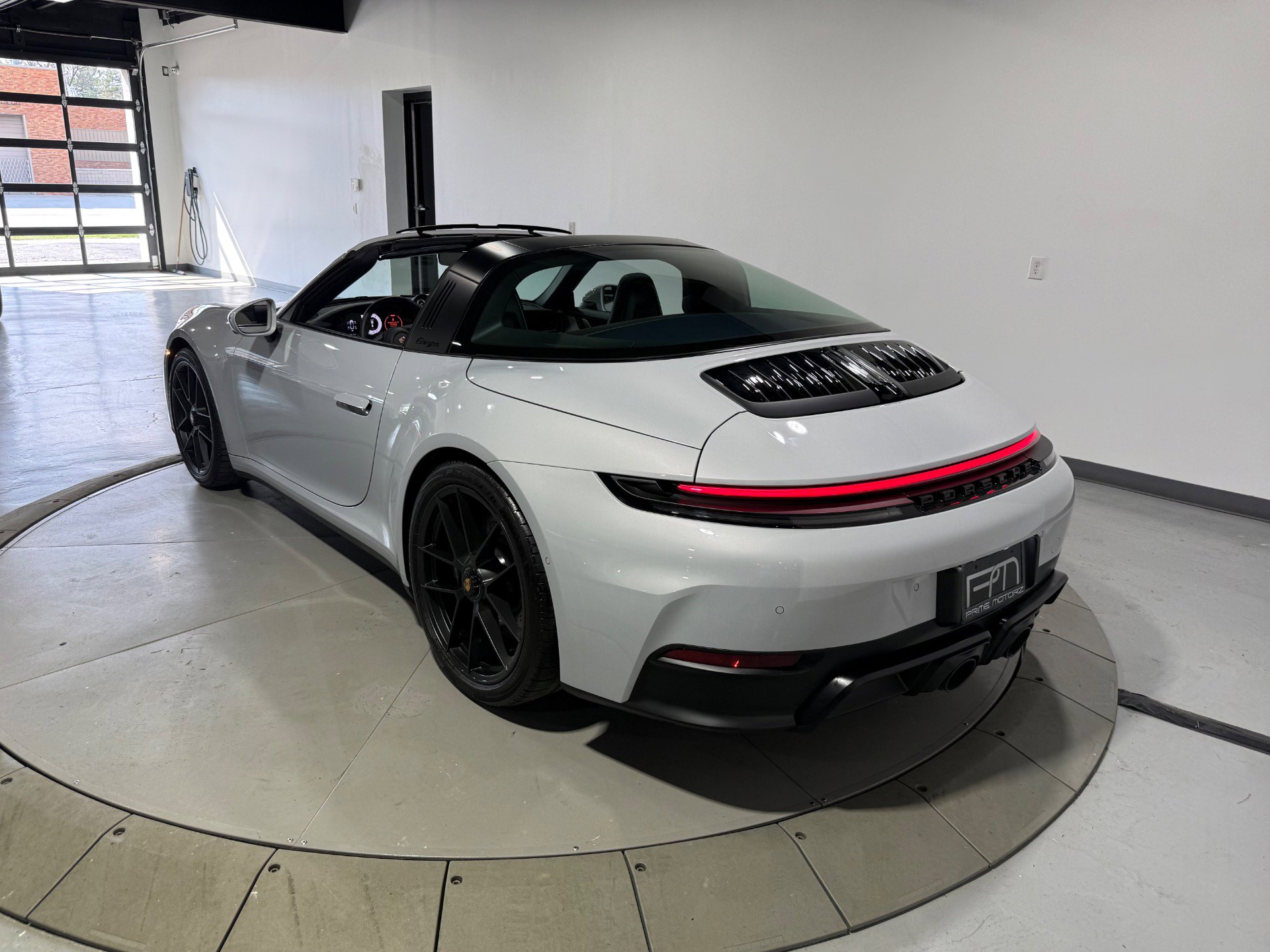 Used 2026 Porsche 911 Targa 4 GTS AWD/4WD image 40