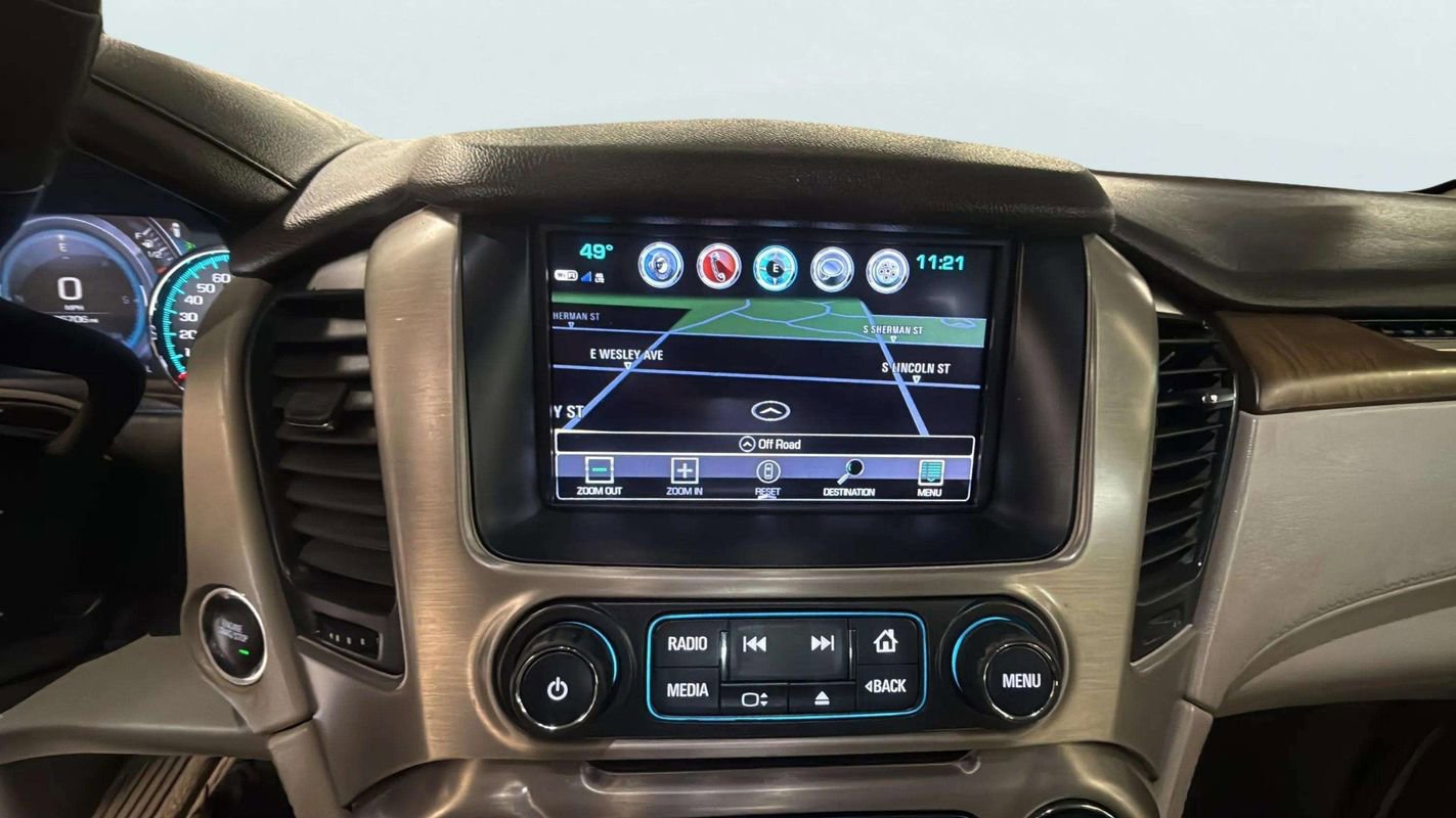 Used 2018 GMC Yukon Denali w/ Denali Ultimate Package AWD/4WD image 13