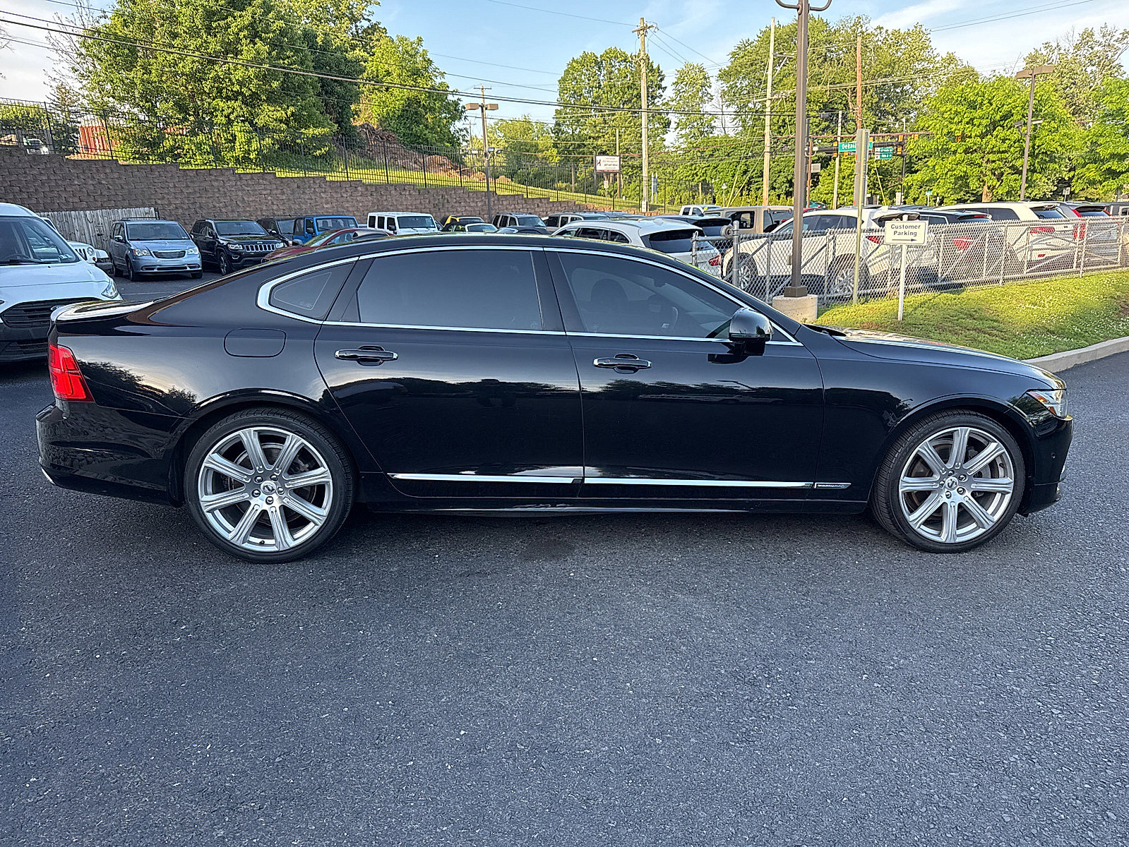 Used 2019 Volvo S90 T6 Inscription w/ Advanced Package AWD/4WD image 3