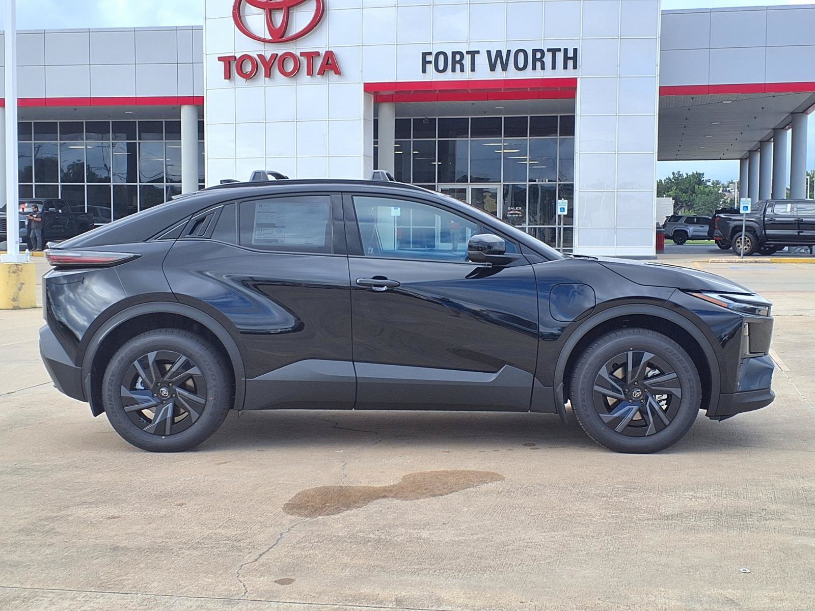 New 2026 Toyota C-HR AWD/4WD image 10