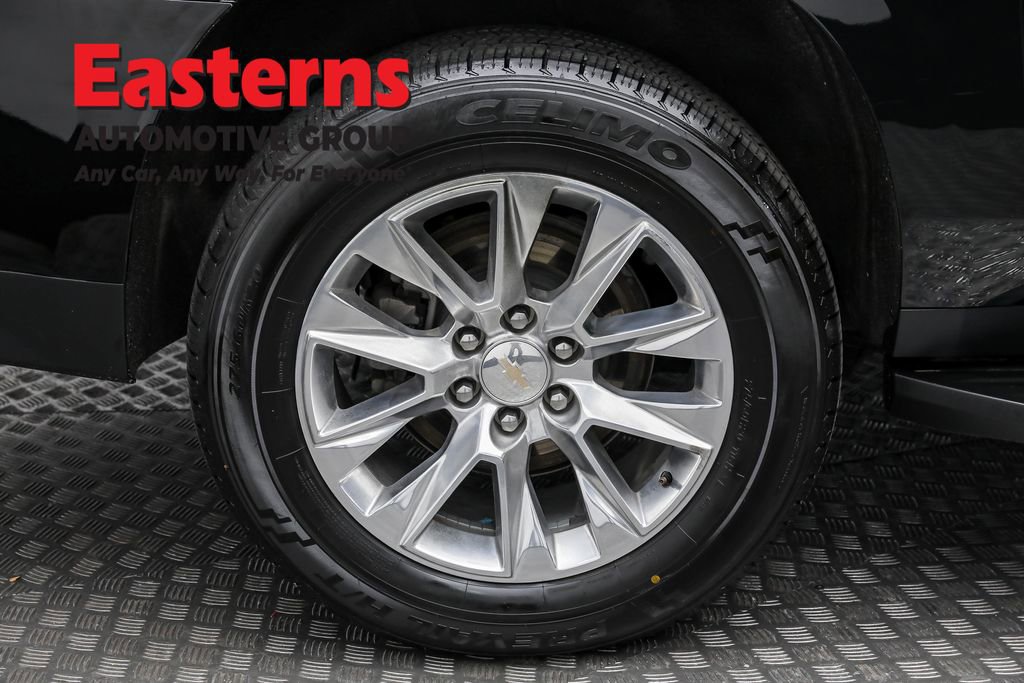 Used 2024 Chevrolet Suburban Premier image 34