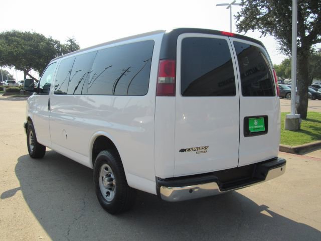 Used 2014 Chevrolet Express 3500 LT w/ LT Preferred Equipment Group image 12