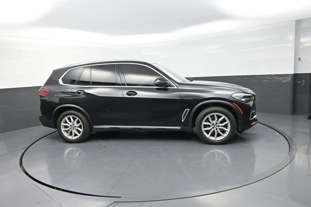 Used 2020 BMW X5 xDrive40i w/ Convenience Package AWD/4WD image 25