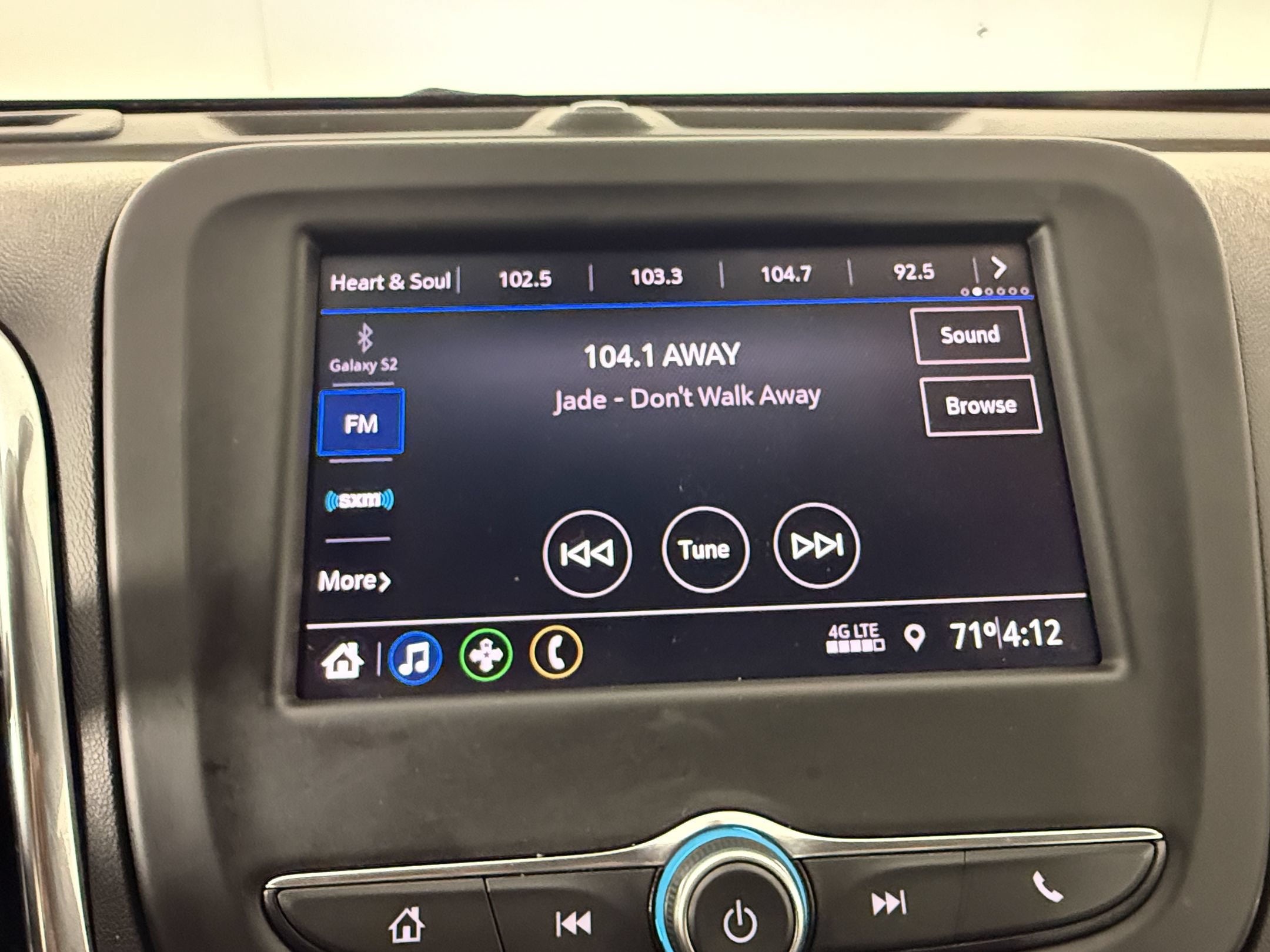 Used 2020 Chevrolet Equinox LT FWD image 20