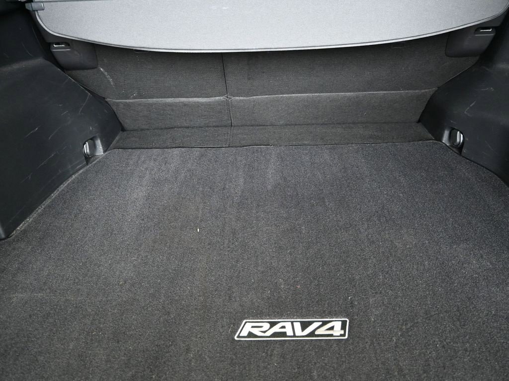 Used 2019 Toyota RAV4 XSE image 20