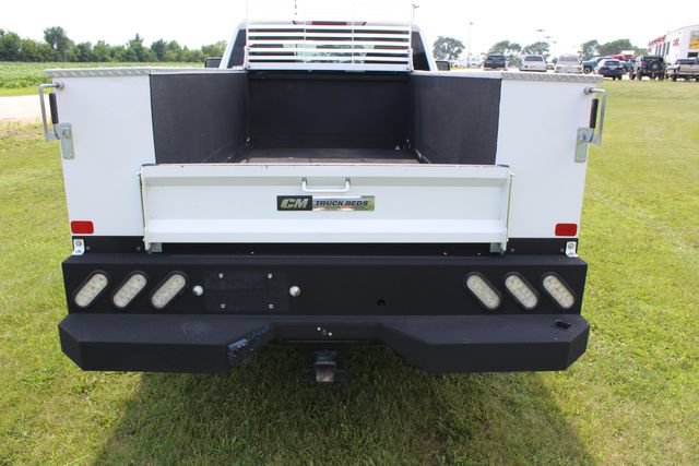 Used 2023 GMC Sierra 2500 Pro w/ Convenience Package AWD/4WD image 8