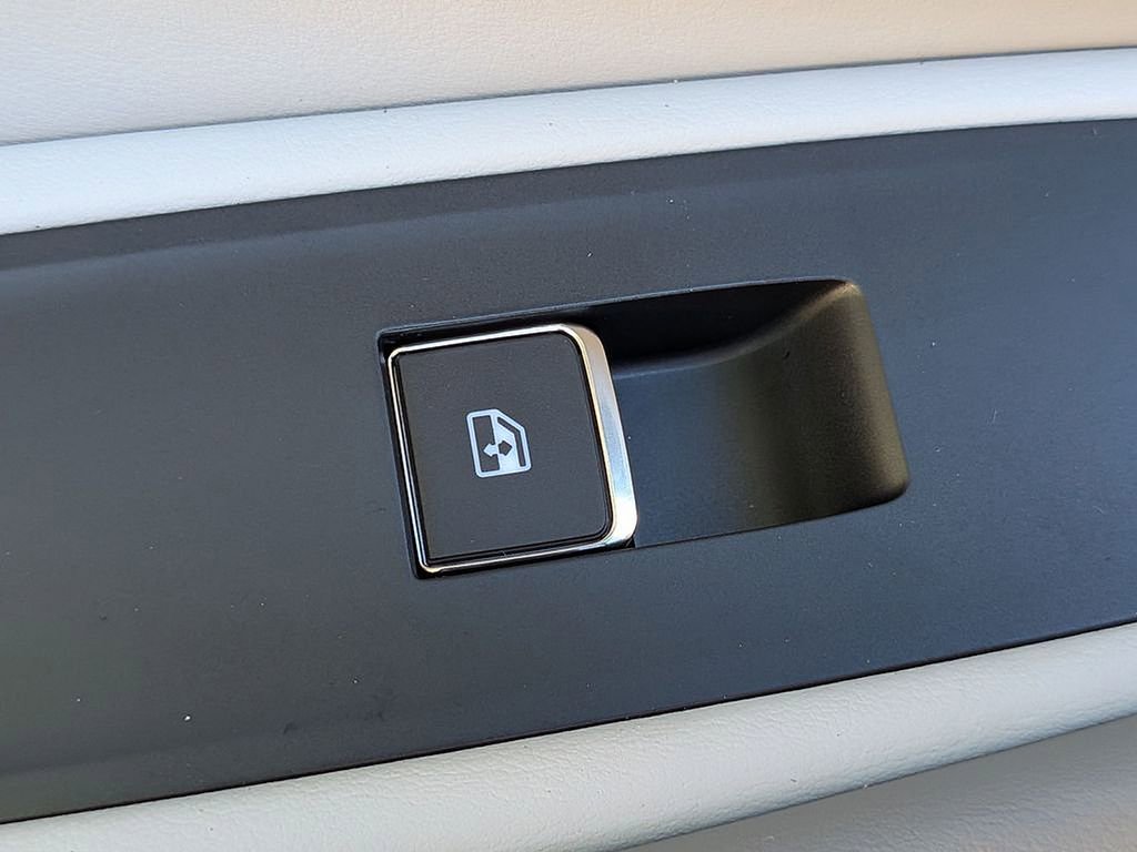 New 2026 INFINITI QX60 Luxe w/ Cargo Package image 28