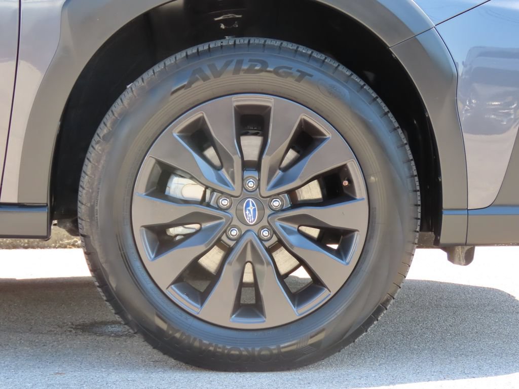 Used 2025 Subaru Outback Onyx Edition AWD/4WD image 16