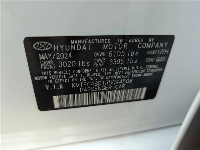 Used 2024 Genesis G90 3.5T AWD/4WD image 15