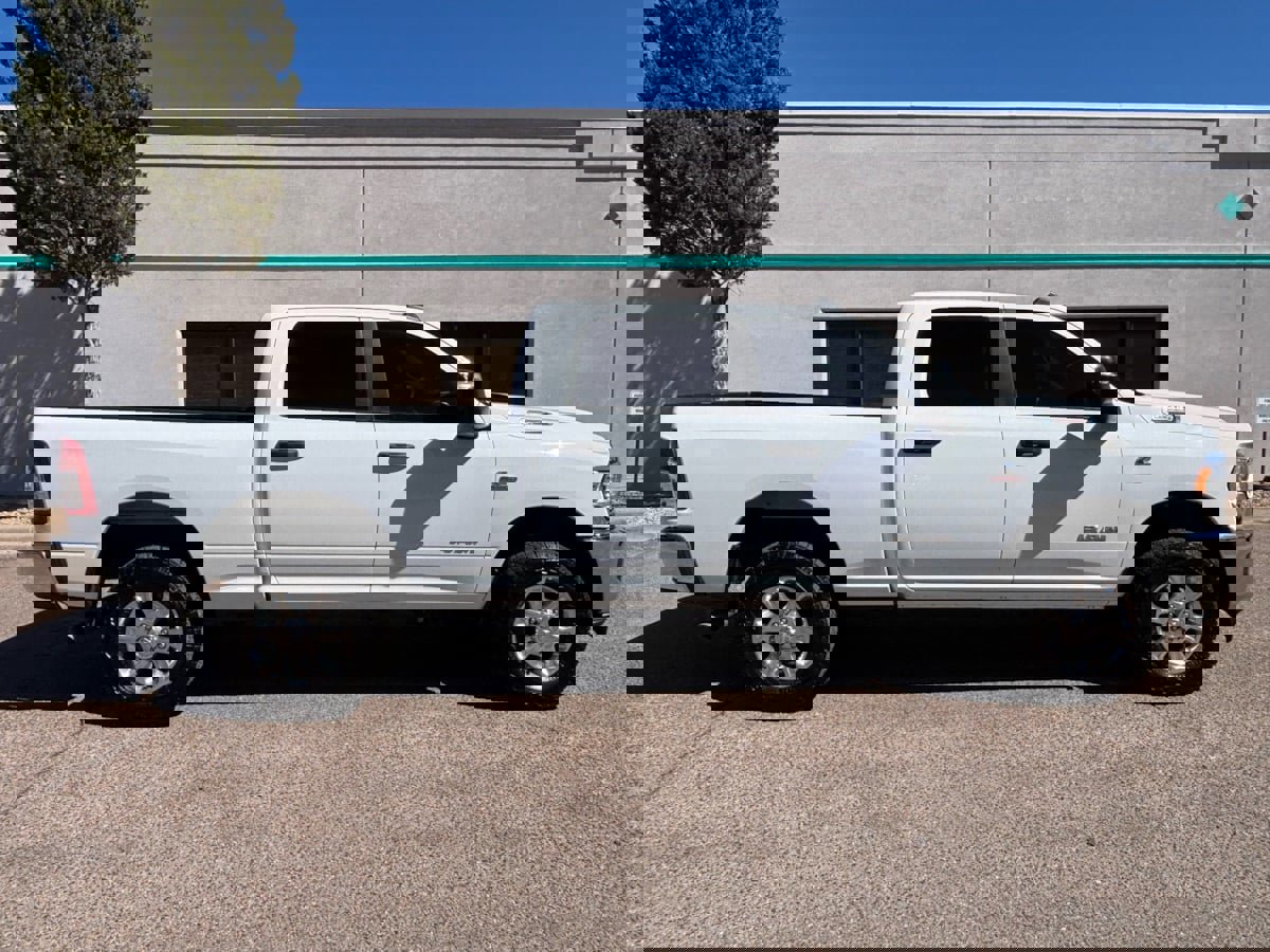 Used 2023 RAM 2500 Big Horn image 2