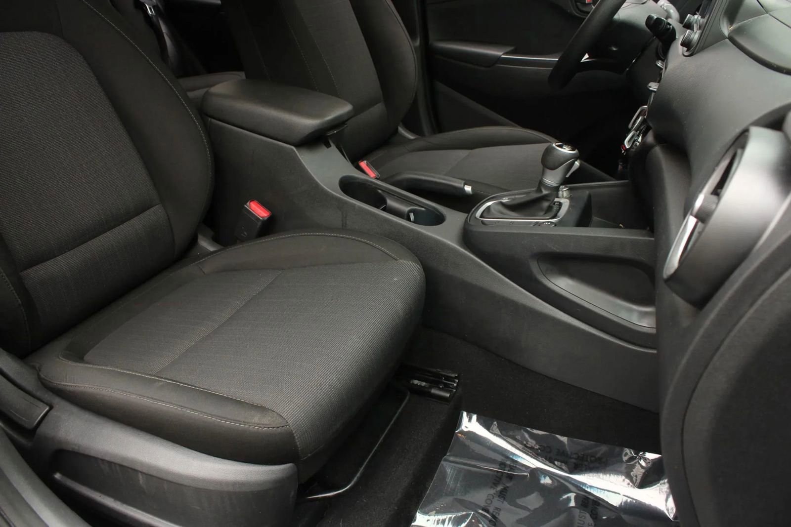 Used 2022 Hyundai Kona SEL AWD/4WD image 26