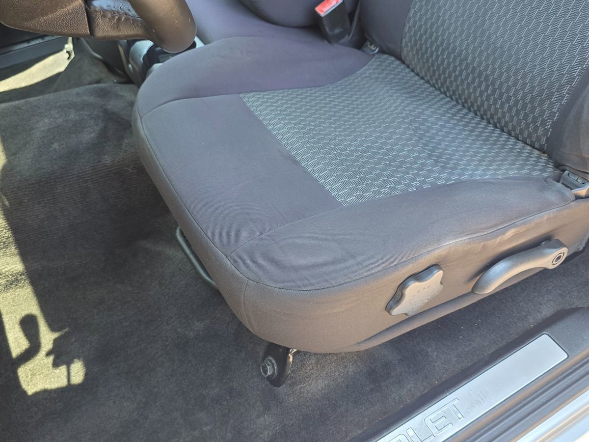 Used 2012 Chevrolet Colorado LT RWD image 20