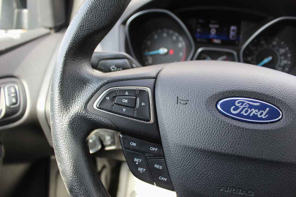 Used 2017 Ford Focus SE image 15