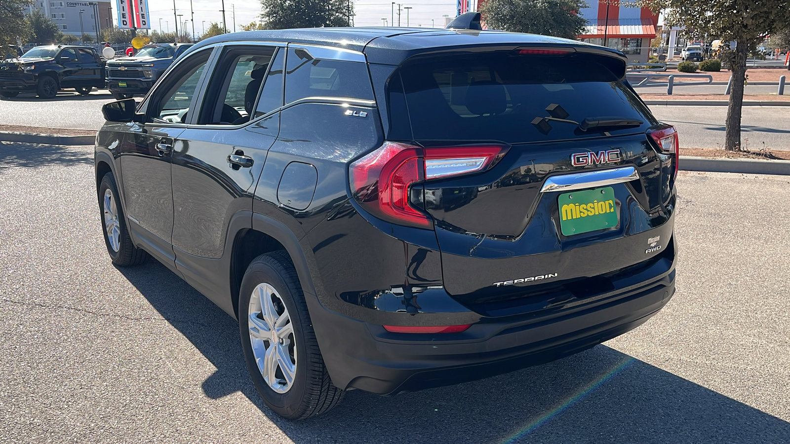 Certified 2024 GMC Terrain SLE image 6