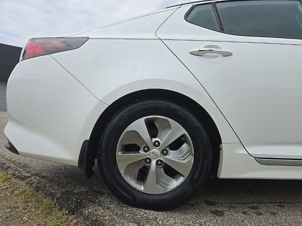 Used 2015 Kia Optima LX FWD image 11
