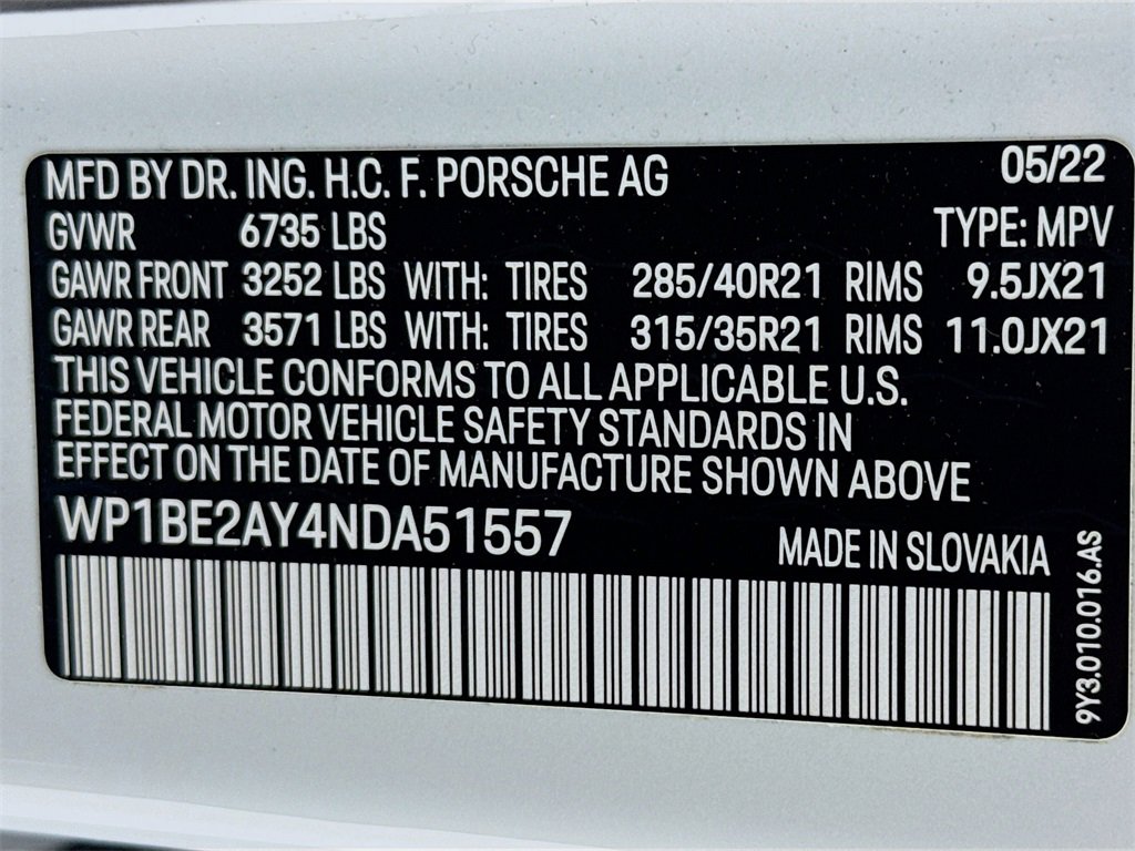 Used 2022 Porsche Cayenne Platinum Edition image 34