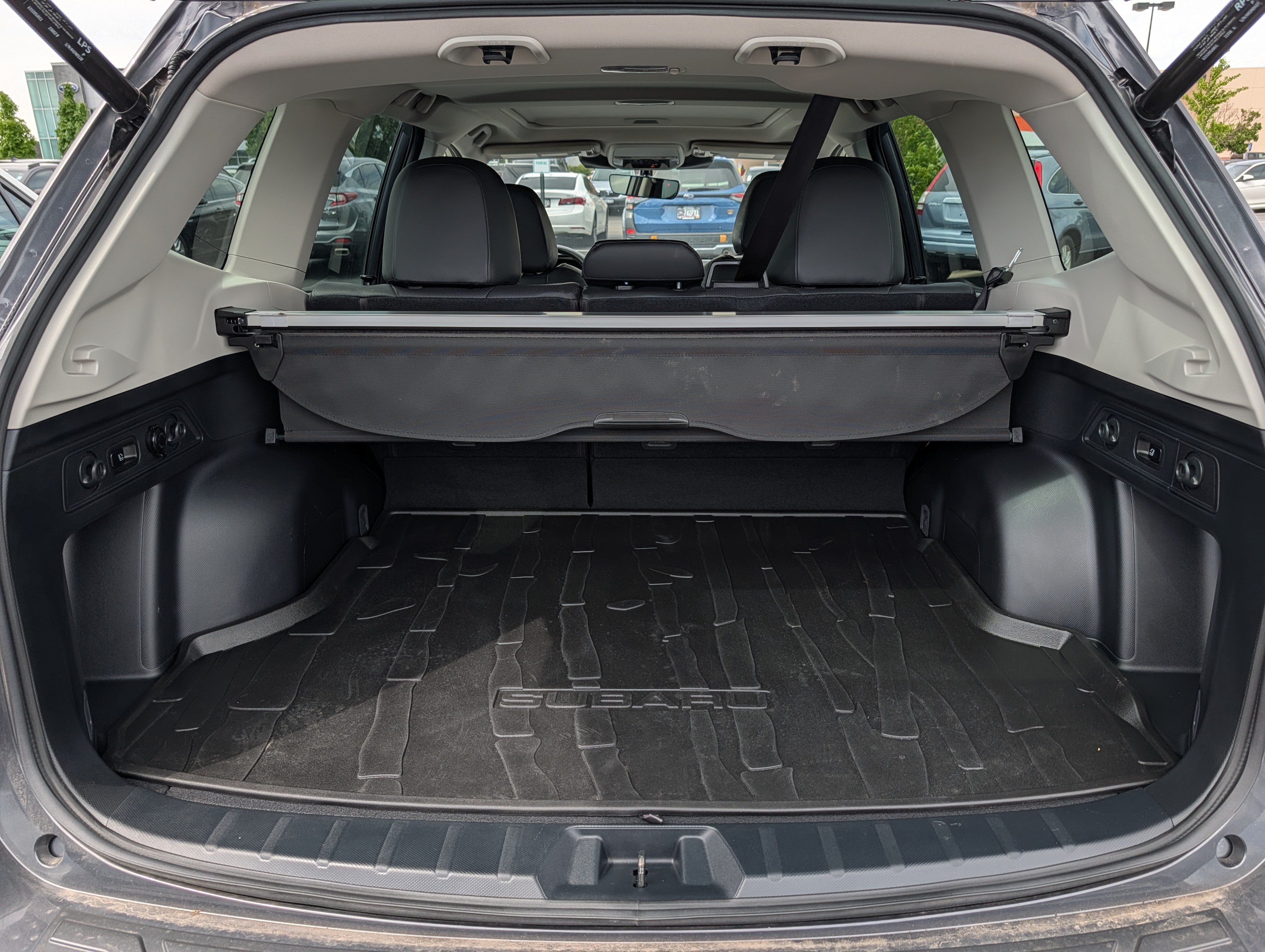 Used 2023 Subaru Forester Limited AWD/4WD image 18