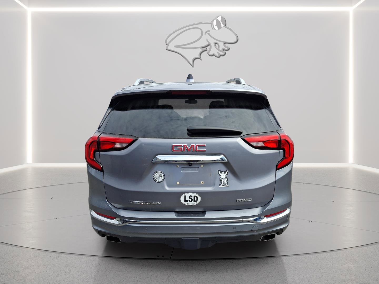 Used 2018 GMC Terrain Denali w/ Advanced Safety Package image 5