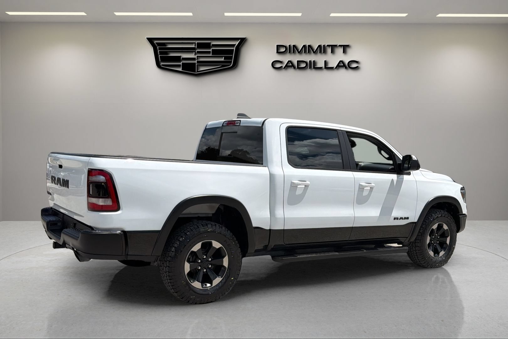 Used 2020 RAM 1500 Rebel w/ Rebel Level 1 Equipment Group RWD image 5
