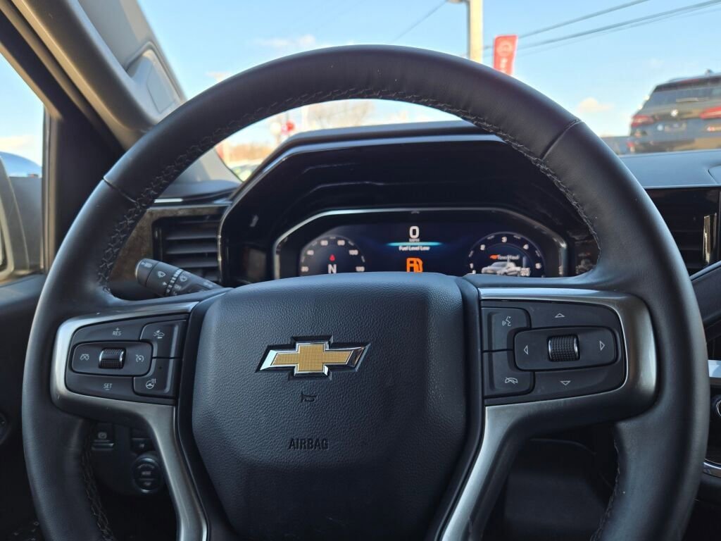 Used 2024 Chevrolet Silverado 1500 LT image 28