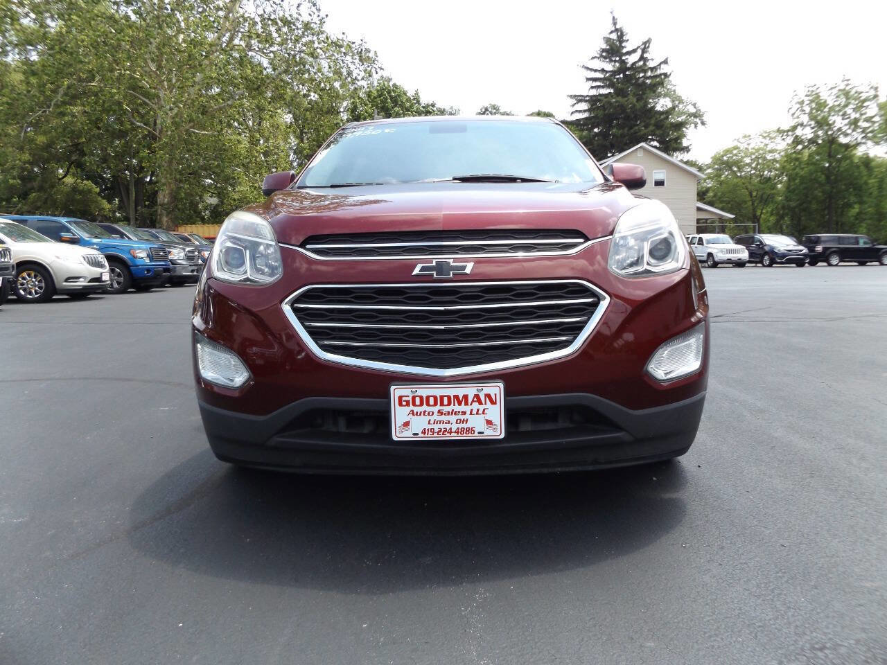 Used 2017 Chevrolet Equinox LT w/ Convenience Package image 3