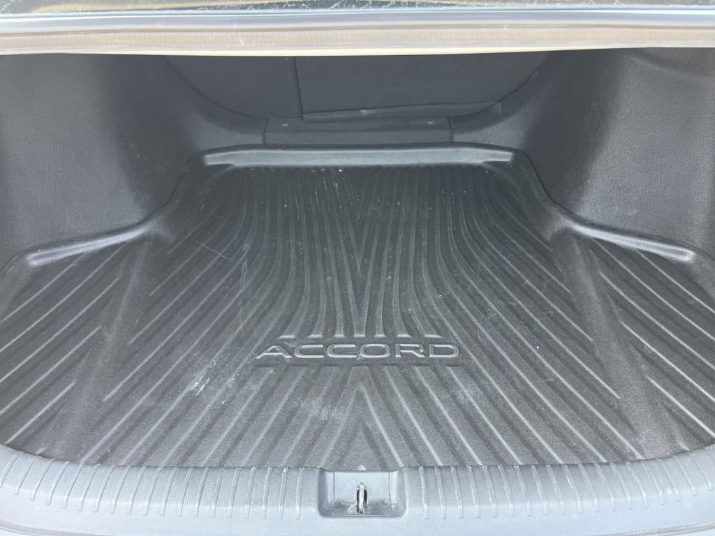 Used 2025 Honda Accord Sport image 10