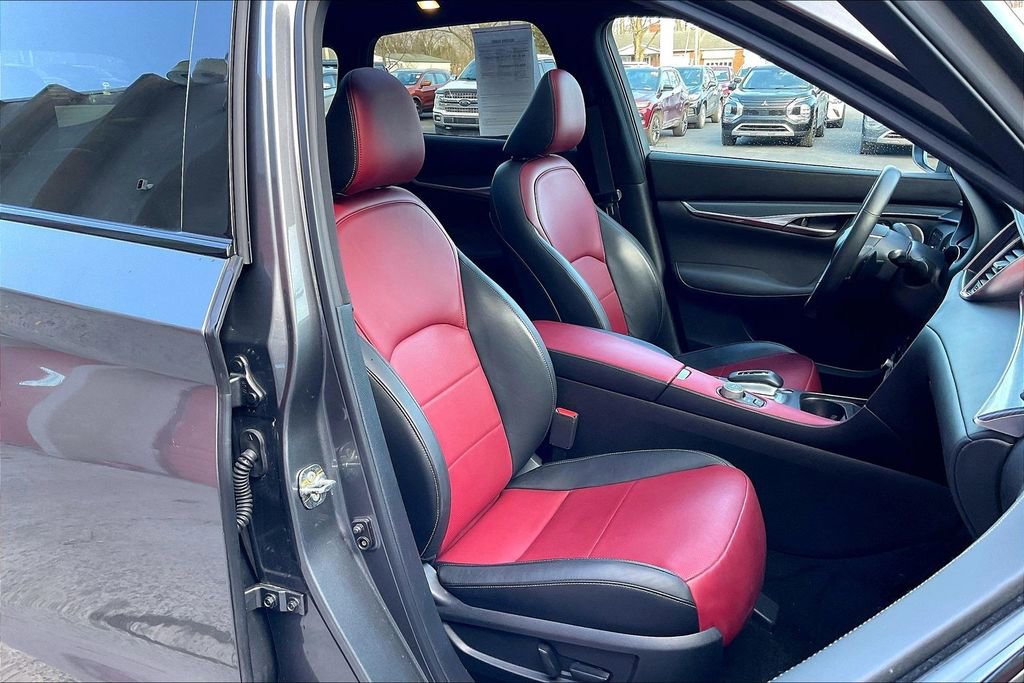 Used 2023 INFINITI QX50 Sport w/ Cargo Package image 7