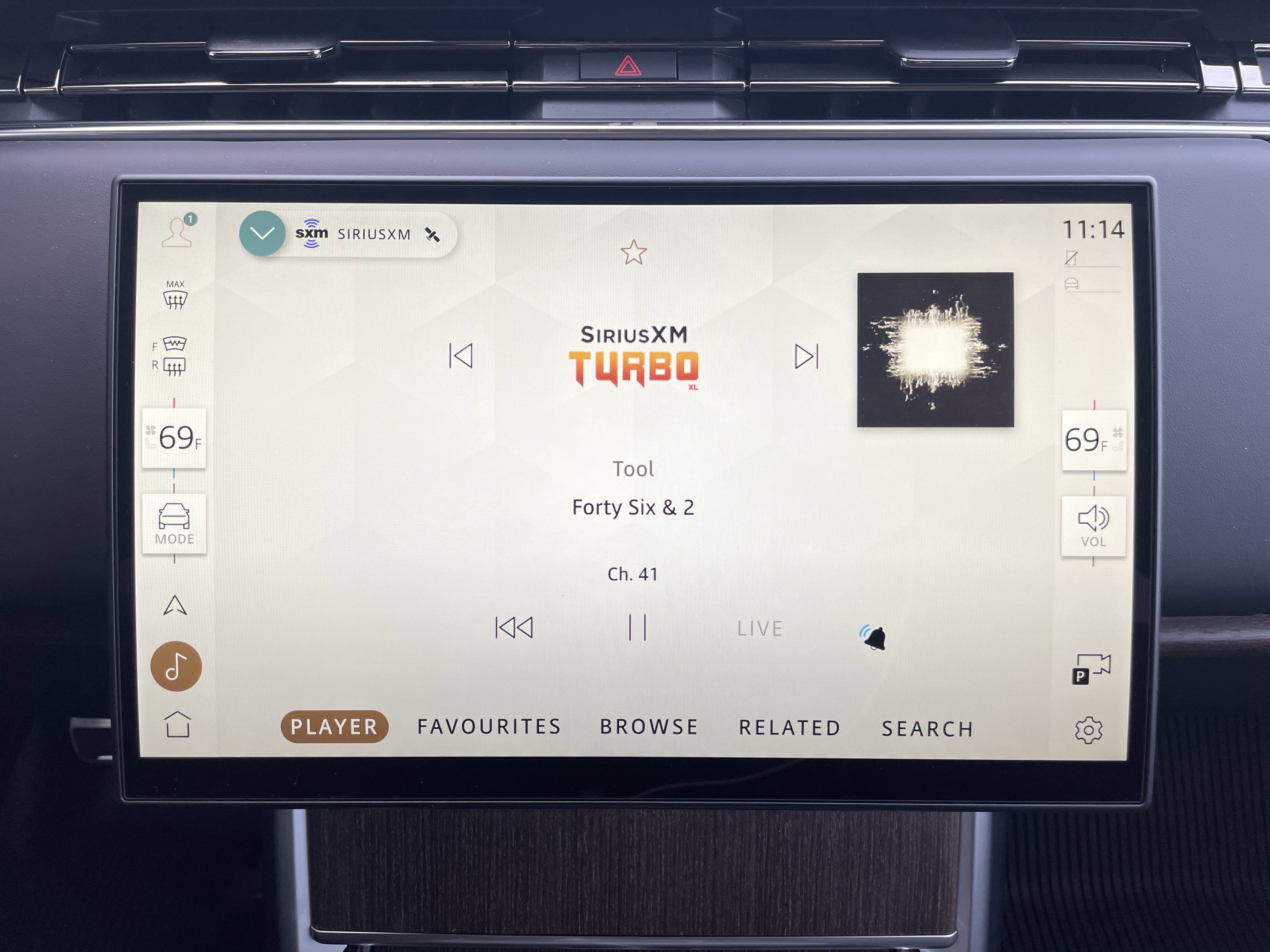 New 2025 Land Rover Range Rover SE image 29