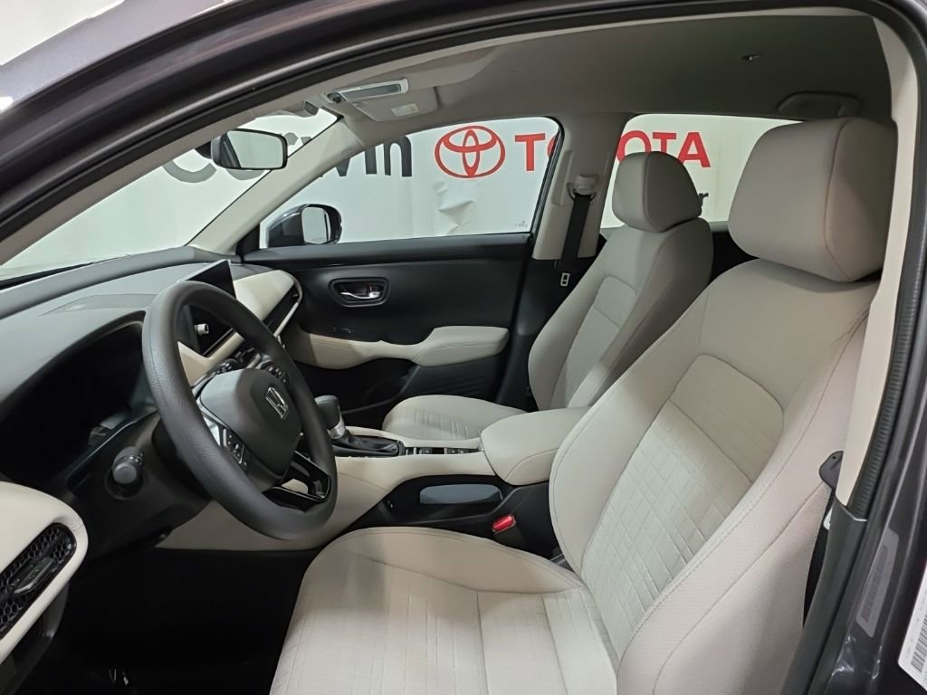 Used 2026 Honda HR-V LX image 23
