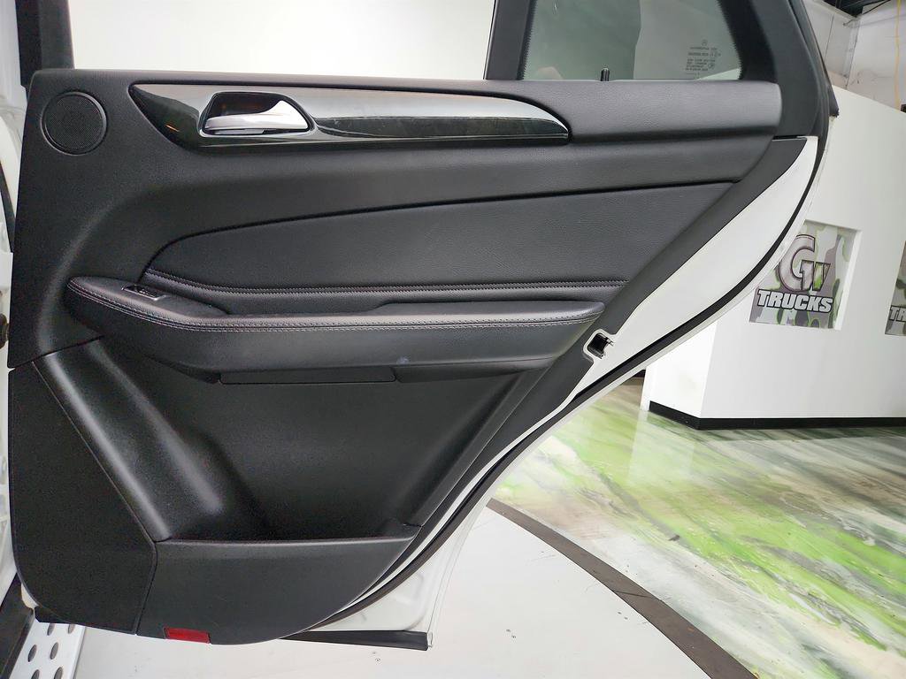 Used 2018 Mercedes-Benz GLE 350 image 31
