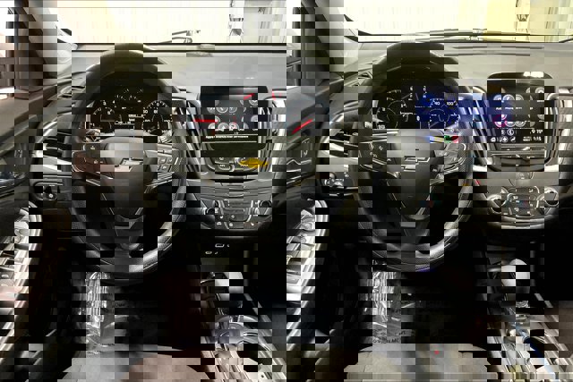 Used 2024 Chevrolet Malibu LT image 5