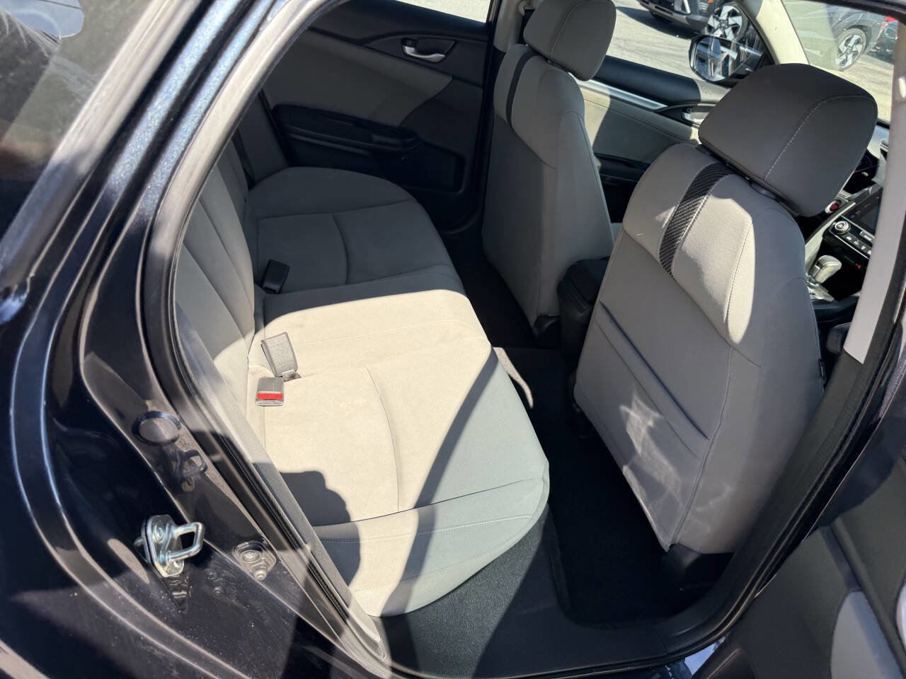 Used 2018 Honda Civic EX image 16