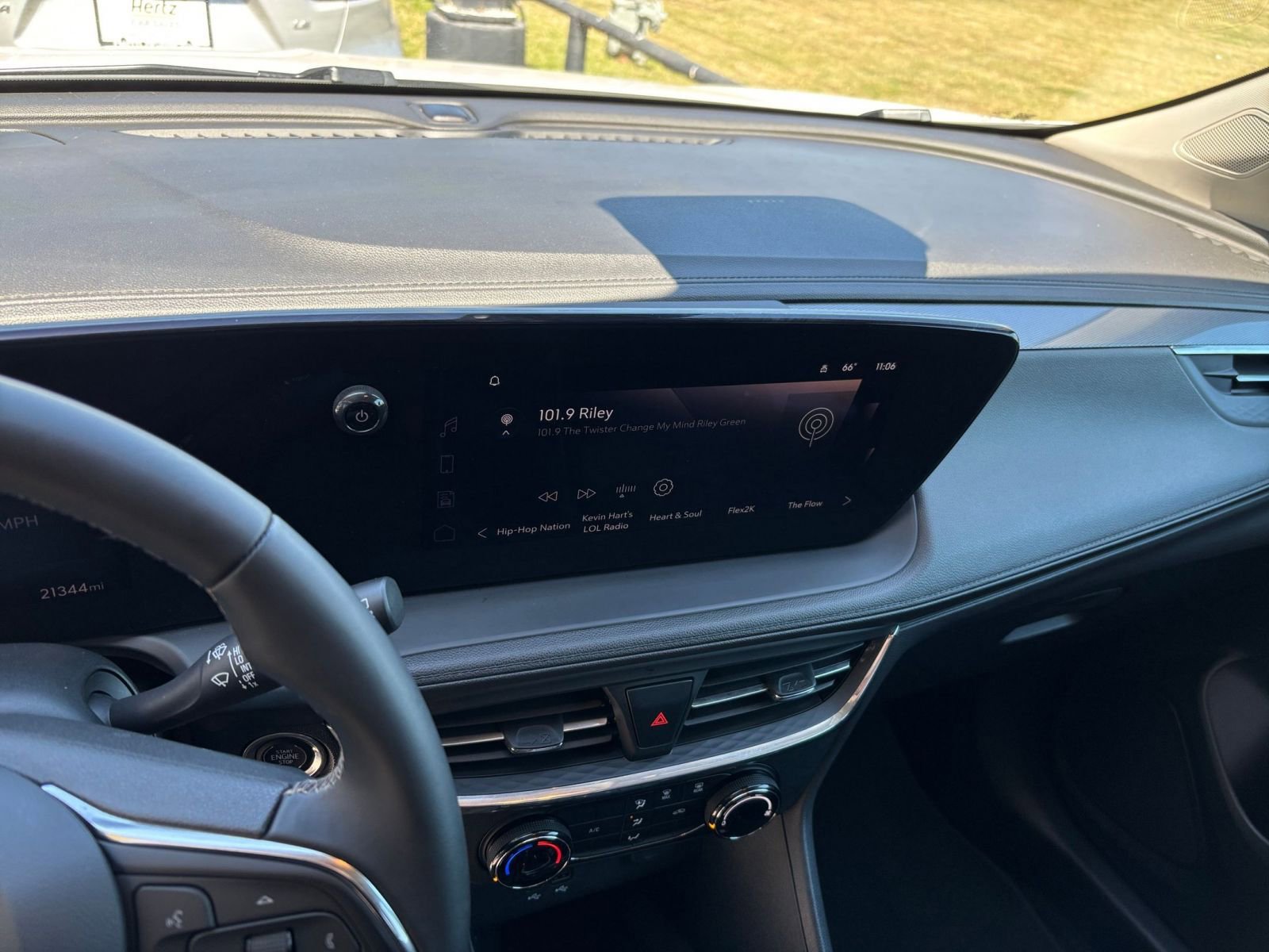 Used 2025 Buick Encore GX Preferred FWD image 17