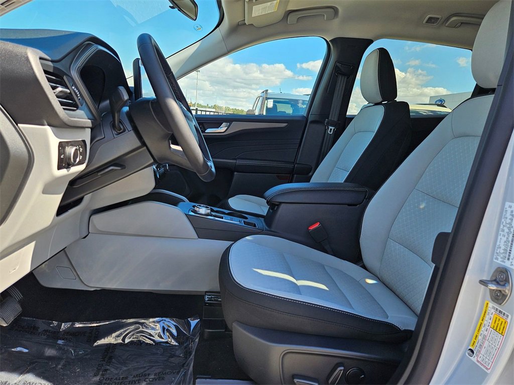 New 2026 Ford Escape Active image 10