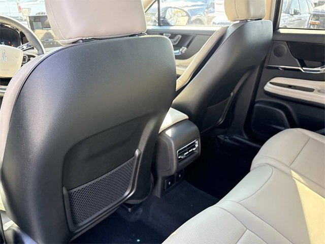 New 2026 Lincoln Corsair Reserve image 17