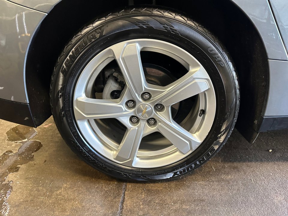Used 2019 Chevrolet Volt LT image 27
