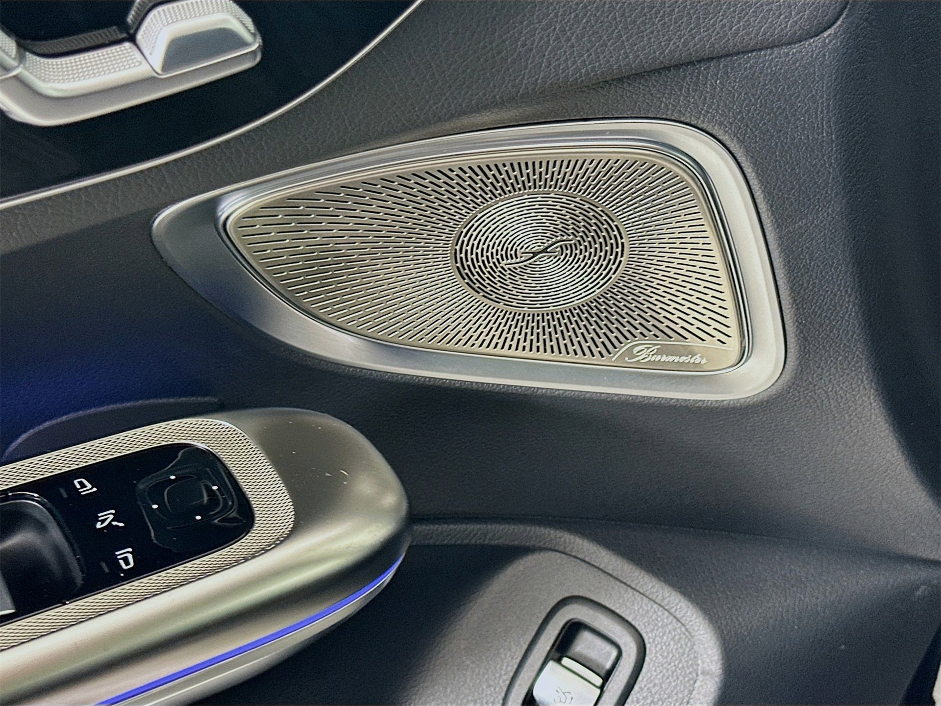 Used 2025 Mercedes-Benz CLE 300 4MATIC Cabriolet image 20