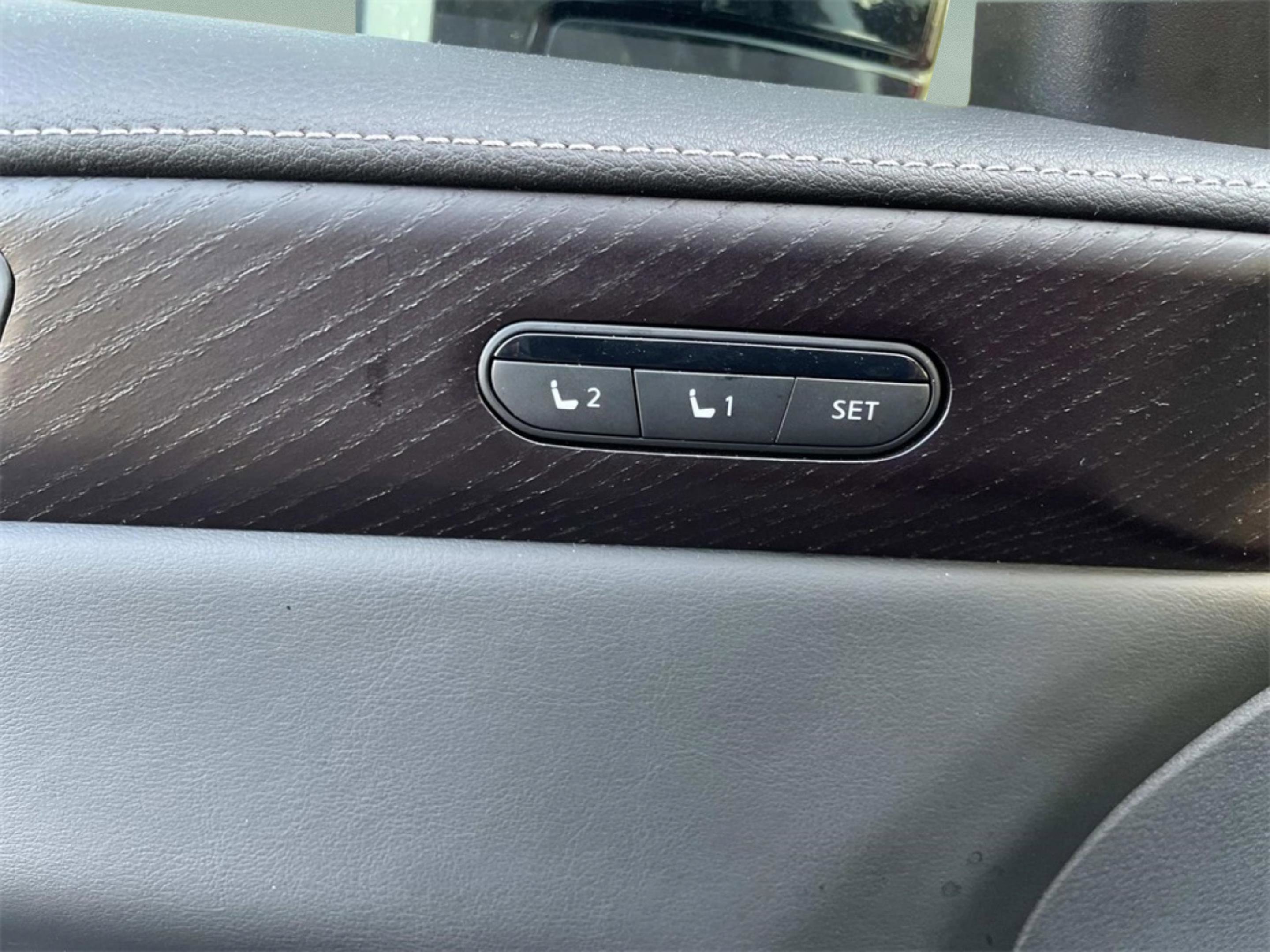 Used 2025 INFINITI QX60 Sensory w/ Vision Package image 25