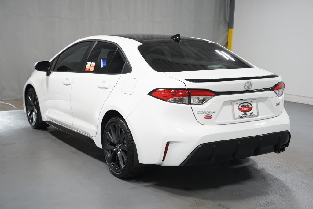 Certified 2026 Toyota Corolla SE w/ SE Package FWD image 6