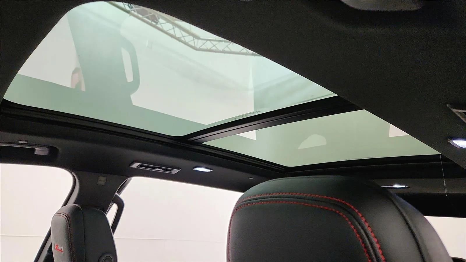 New 2026 Chevrolet Traverse Z71 w/ Driver Confidence Package image 28