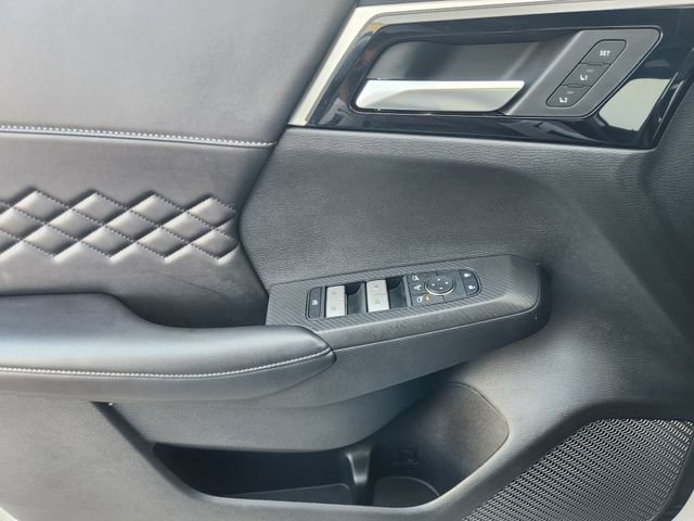 Used 2024 Mitsubishi Outlander SEL FWD image 25