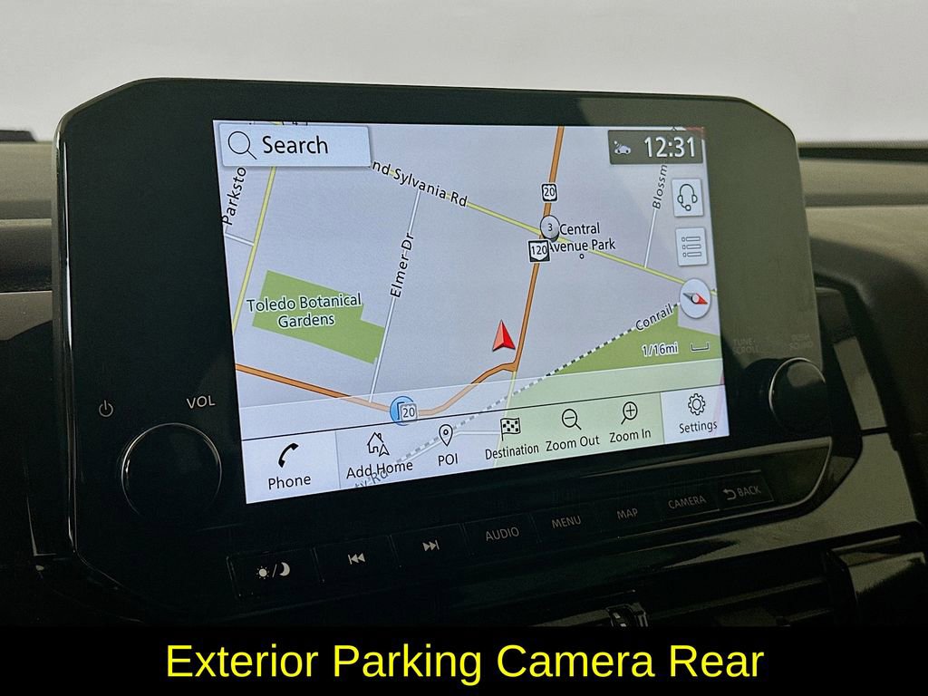 Used 2025 Nissan Pathfinder SL w/ Cargo Package image 18