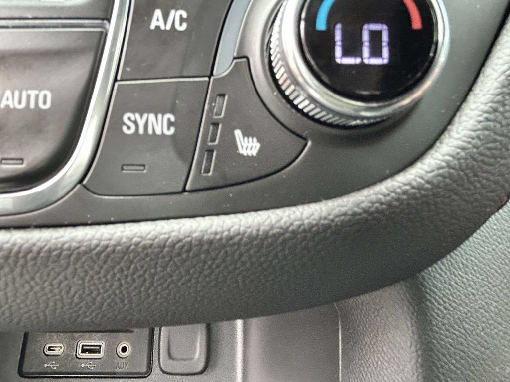 Used 2024 Chevrolet Equinox RS w/ RS Leather Package FWD image 20
