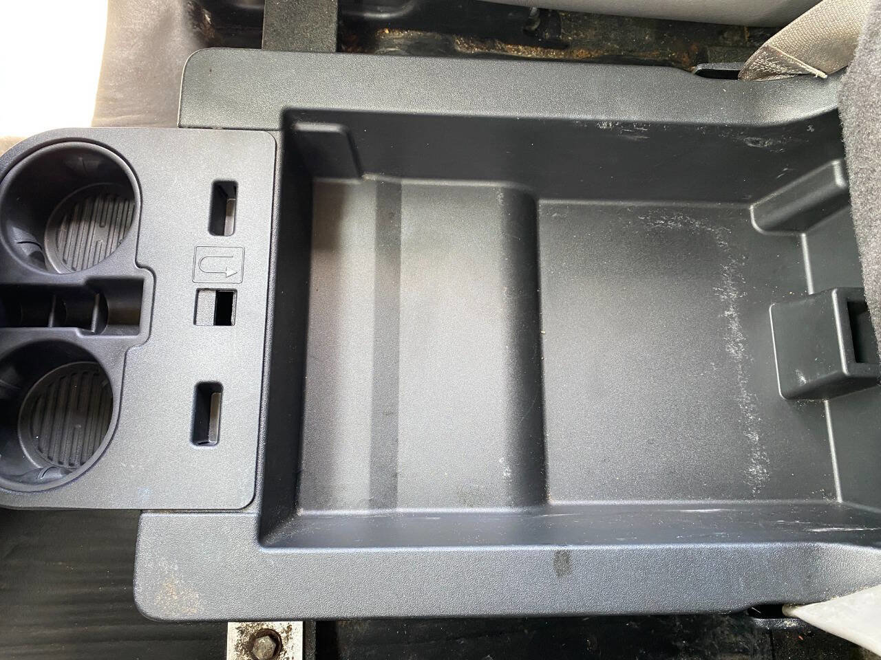 Used 2019 Chevrolet Express 2500 Extended w/ Driver Convenience Package RWD image 17