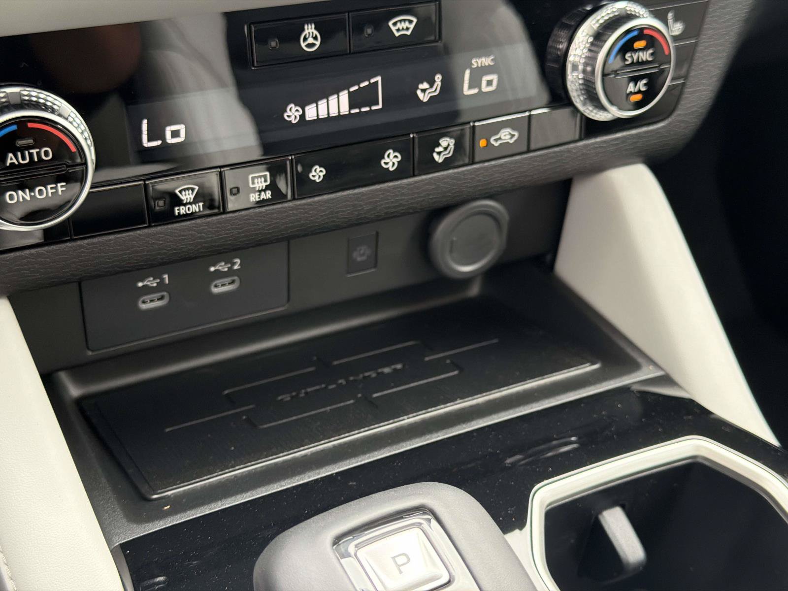 New 2026 Mitsubishi Outlander SE AWD/4WD image 25