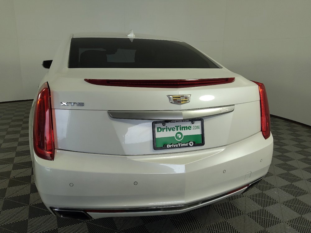 Used 2016 Cadillac XTS Platinum FWD image 6