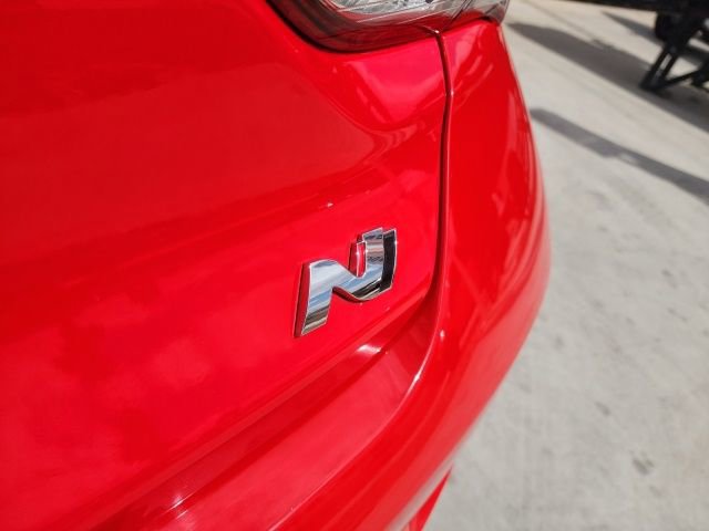 Used 2022 Hyundai Veloster N FWD image 11