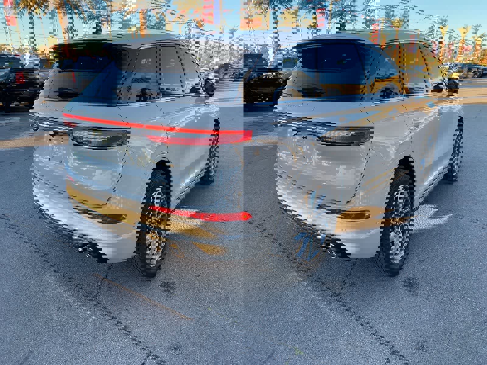 Used 2022 Lincoln Corsair Grand Touring w/ Elements Technology Bundle image 6